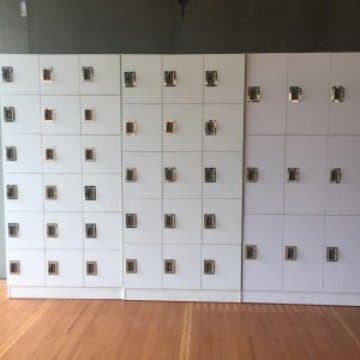 ตู้ล็อคเกอร์ PVC 18 ช่อง ROCKY PLK-6118