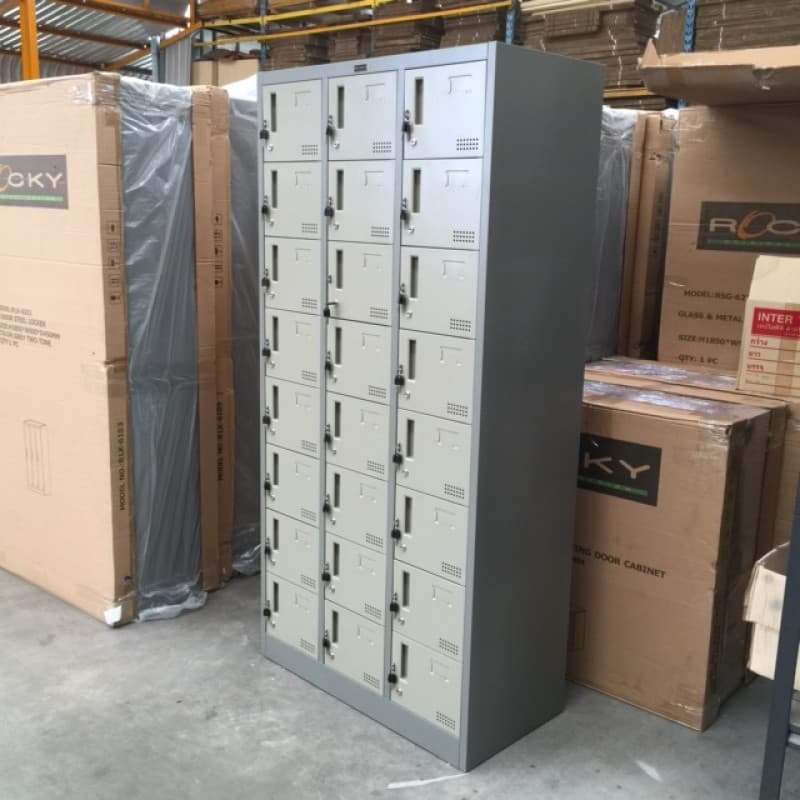 ตู้ล็อคเกอร์เหล็ก 24 ช่อง