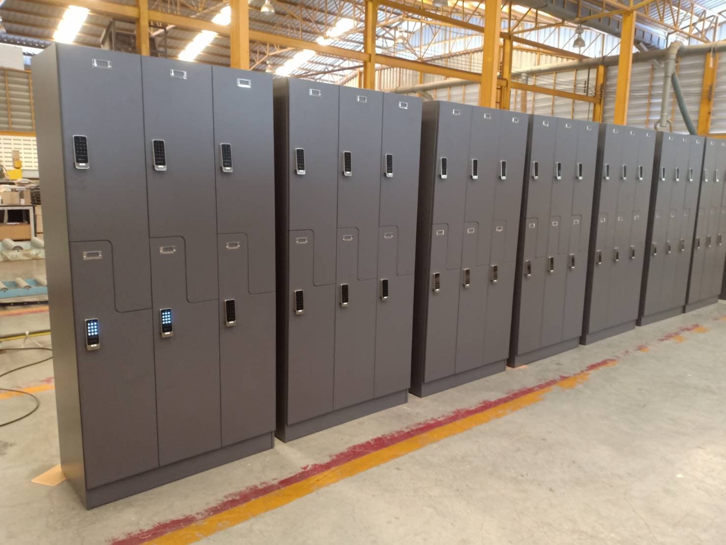 ตู้ล็อคเกอร์ไม้ 6 ช่อง ตัว Z